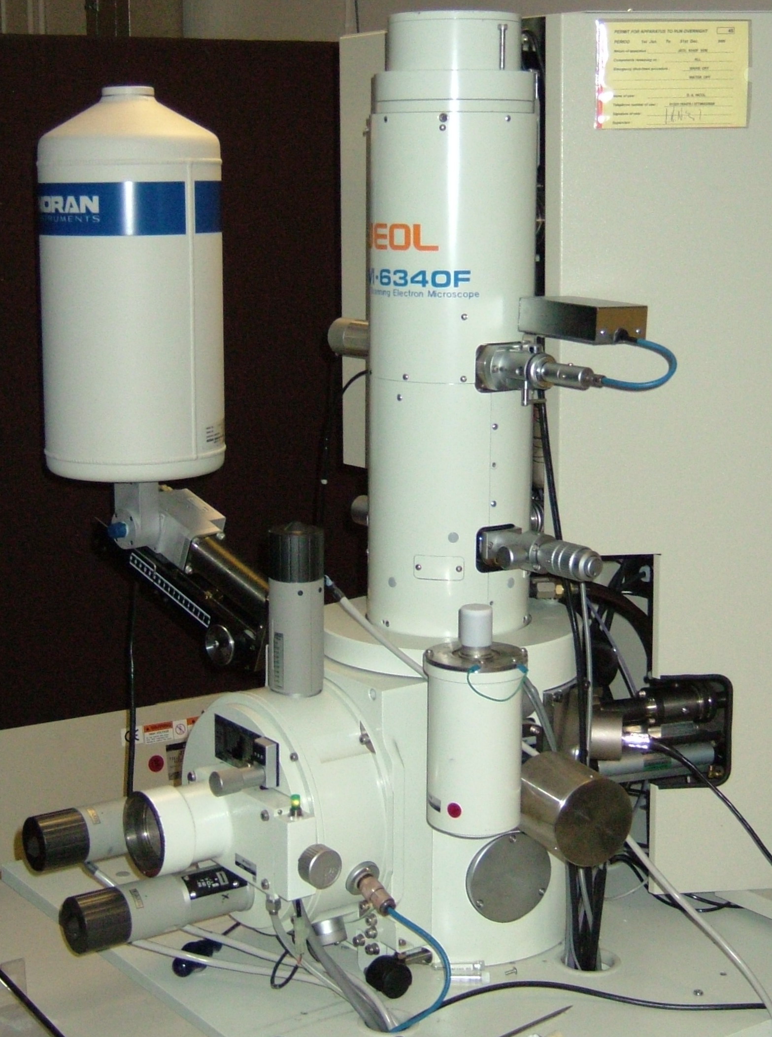 JEOL_JSM-6340F.jpg